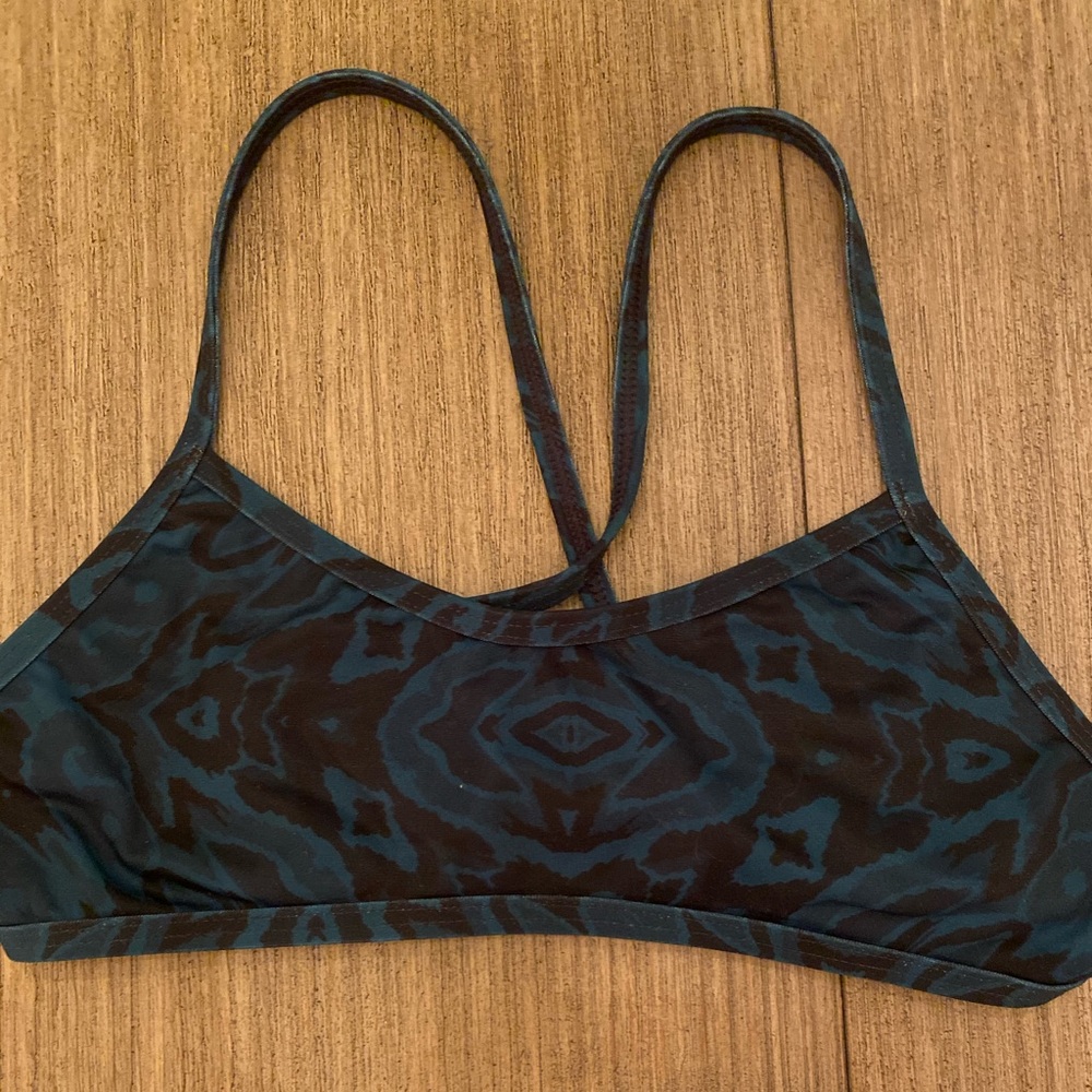jolyn teal/black top
